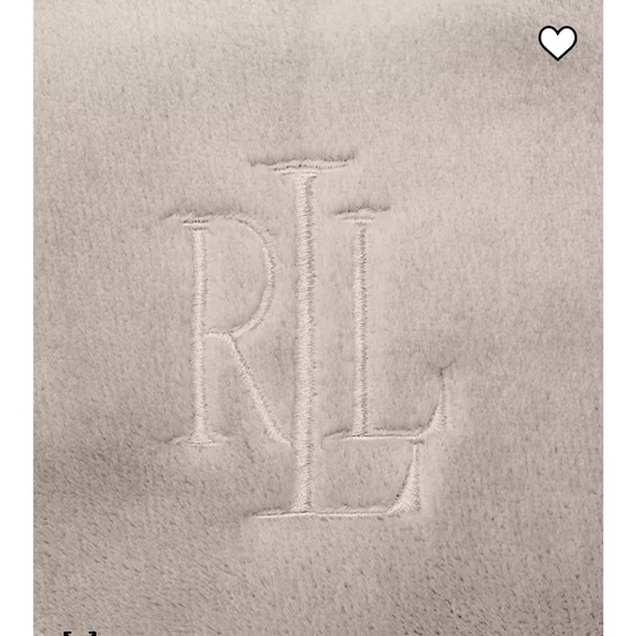 New Lauren Ralph Lauren Micromink Blanket 90”x90” - Picture 5 of 6